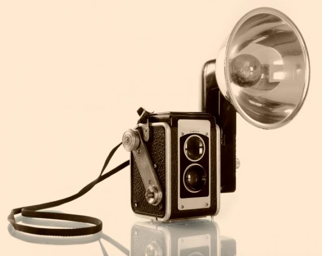 Retro_Camera copy.jpg
